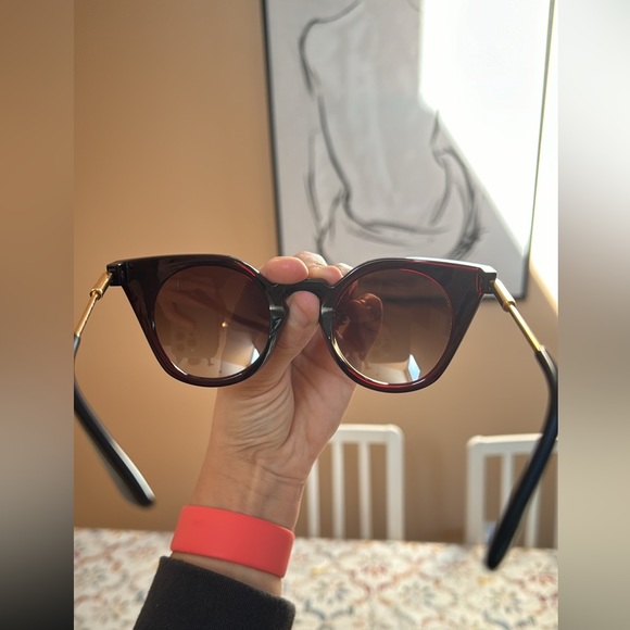 Authentic Versace brown gradient cat eye sunglasses - Picture 4 of 12